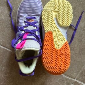 Nike Lebron Witness VII GS Boys Shoes